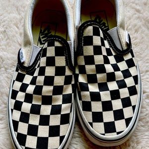 Vans checkerboard slip on shoe. Men’s size 3.5/Women’s size 5